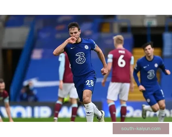 英超索兰克状态回暖，近期表现持续提升吸引关注